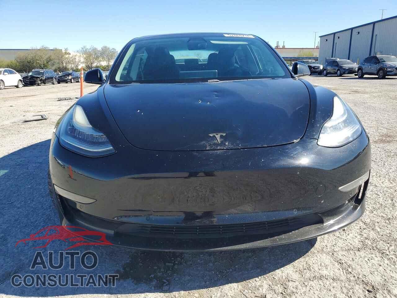 TESLA MODEL 3 2018 - 5YJ3E1EB8JF067222