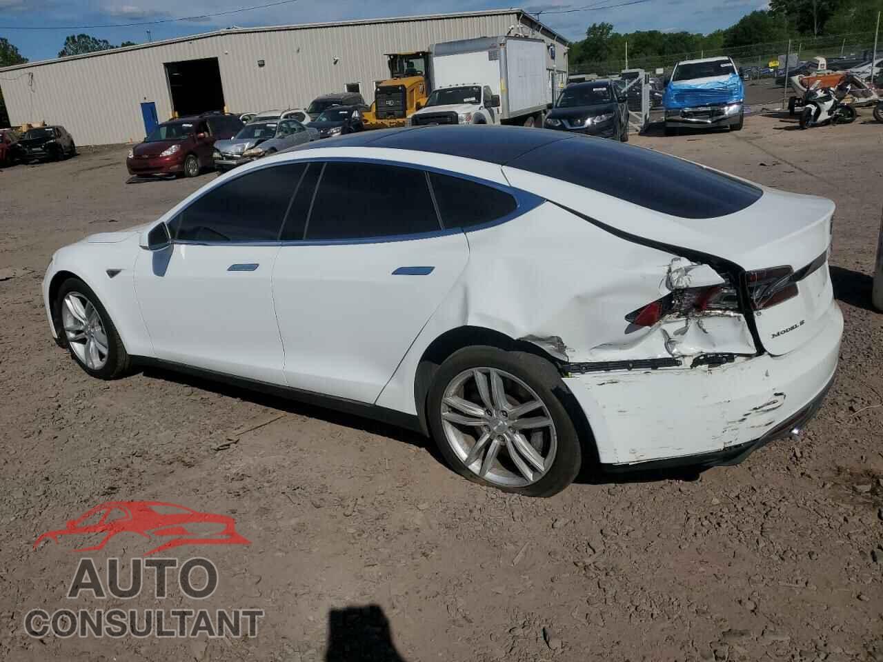 TESLA MODEL S 2014 - 5YJSA1H19EFP37392