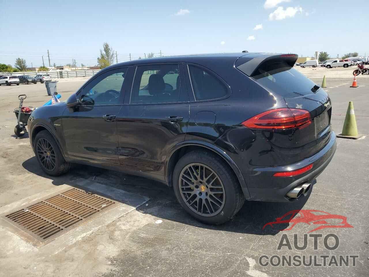 PORSCHE CAYENNE 2017 - WP1AE2A28HLA70632