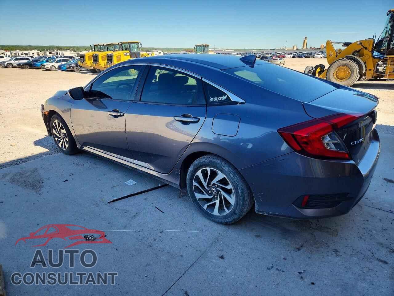 HONDA CIVIC 2018 - 19XFC2F74JE006359