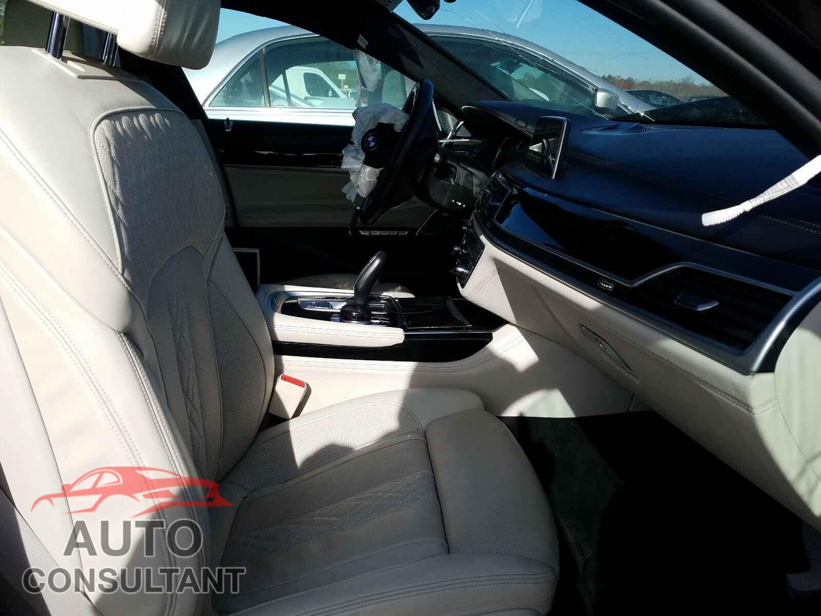BMW 7 SERIES 2016 - WBA7F2C52GG420633