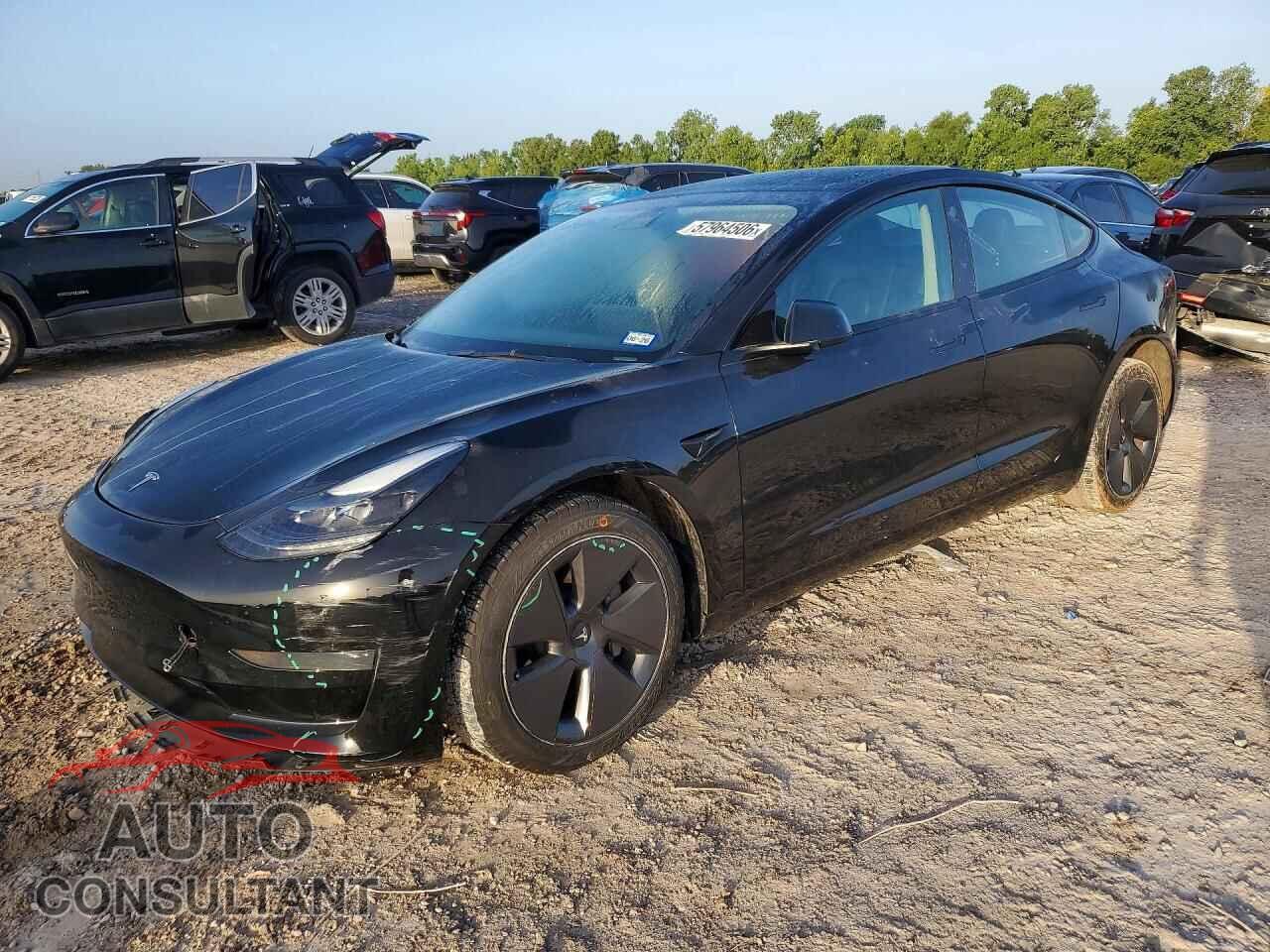 TESLA MODEL 3 2023 - 5YJ3E1EA9PF588532