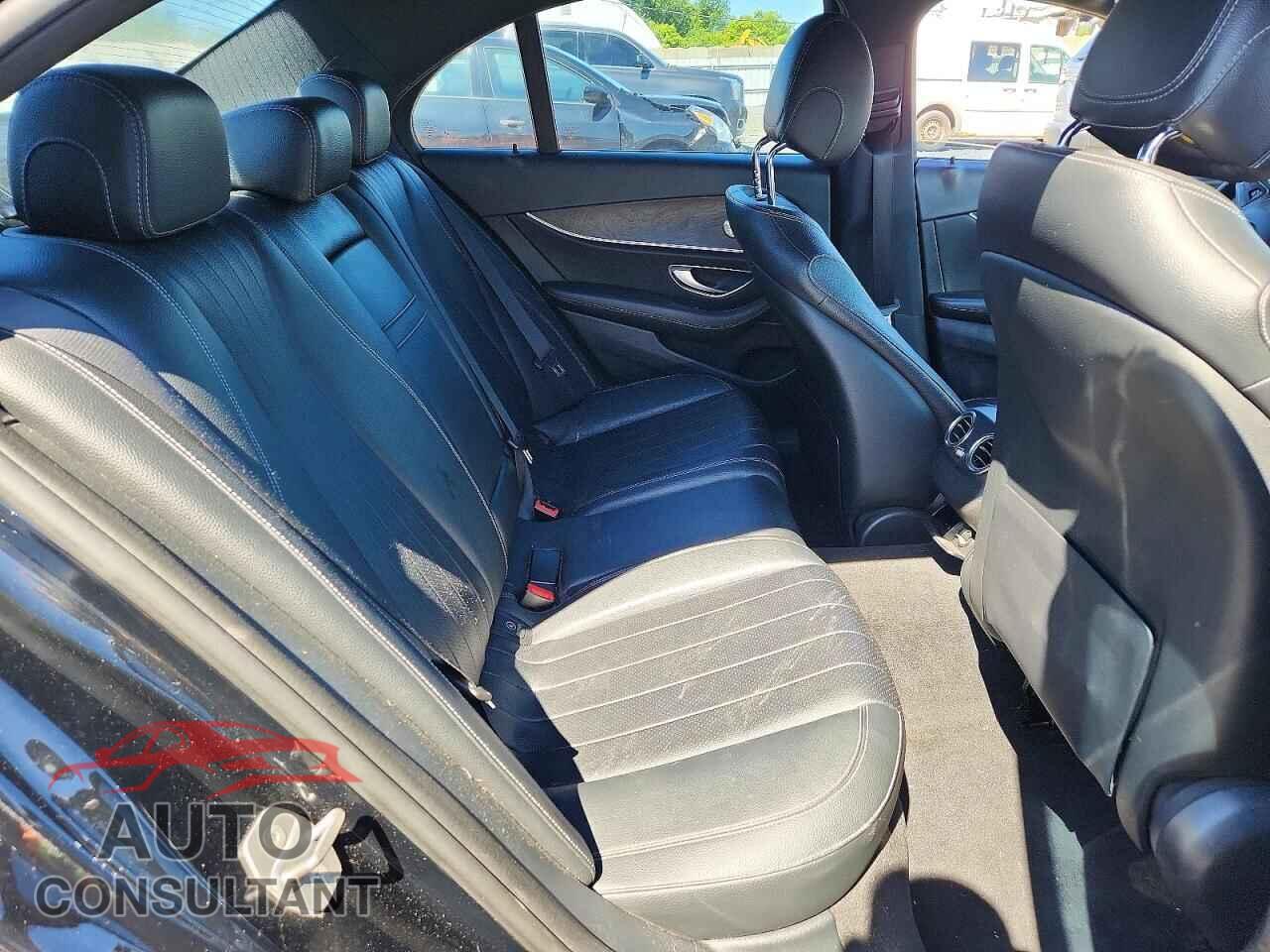 MERCEDES-BENZ E-CLASS 2017 - WDDZF4KB2HA218125