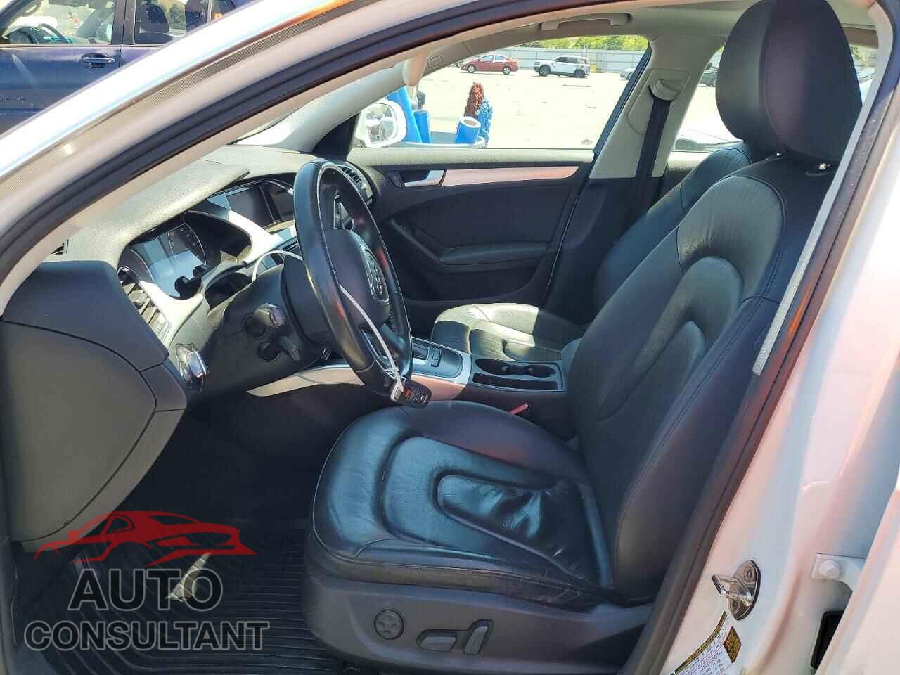 AUDI A4 2012 - WAUBFAFL5CN014981