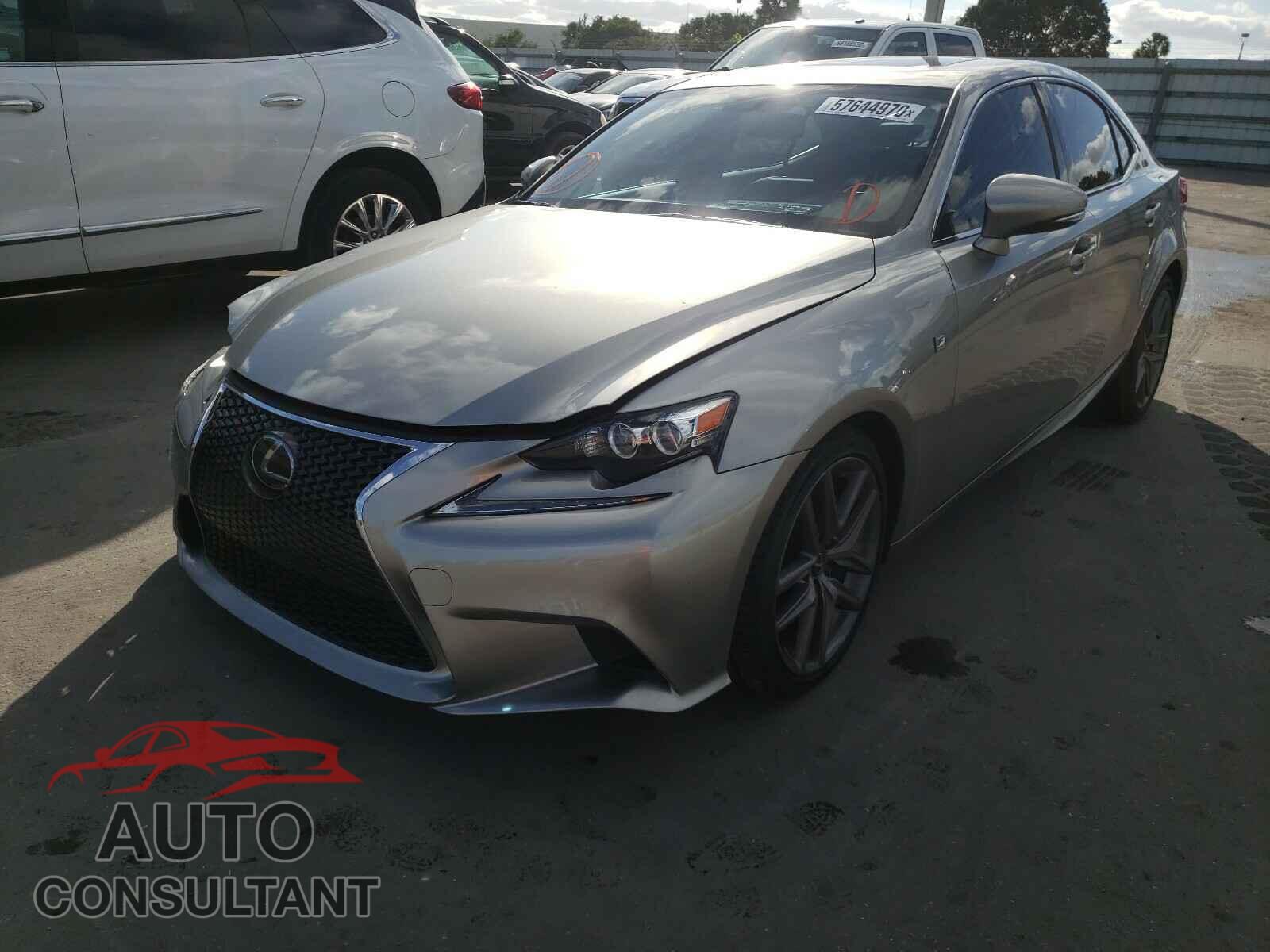 LEXUS IS 2016 - JTHBA1D24G5017340