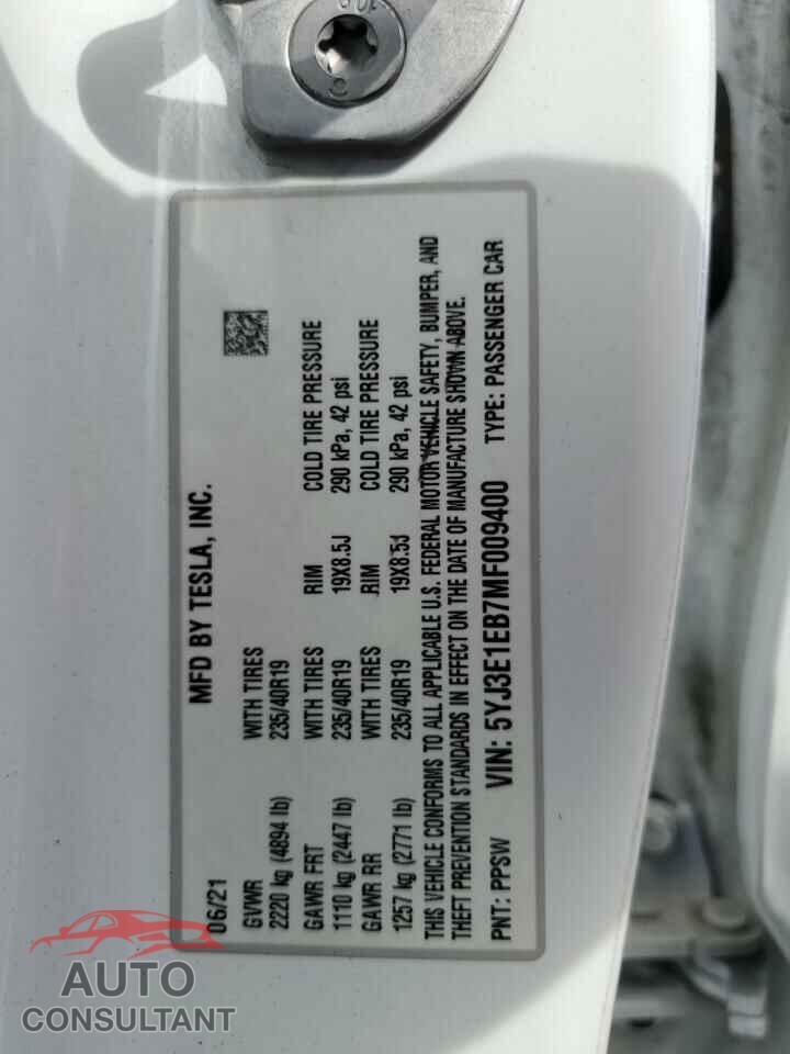 TESLA MODEL 3 2021 - 5YJ3E1EB7MF009400