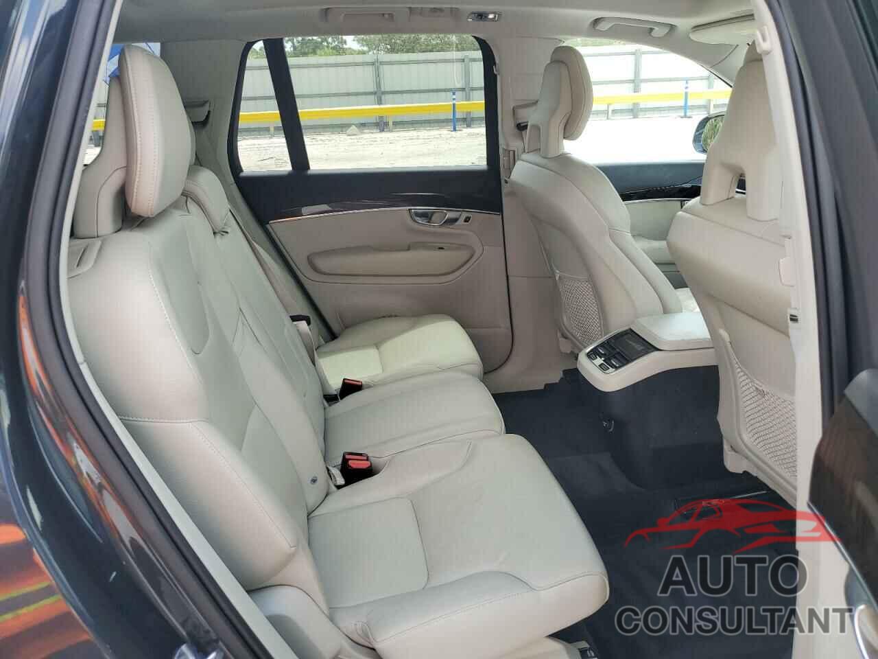 VOLVO XC90 2017 - YV4A22PK6H1171128