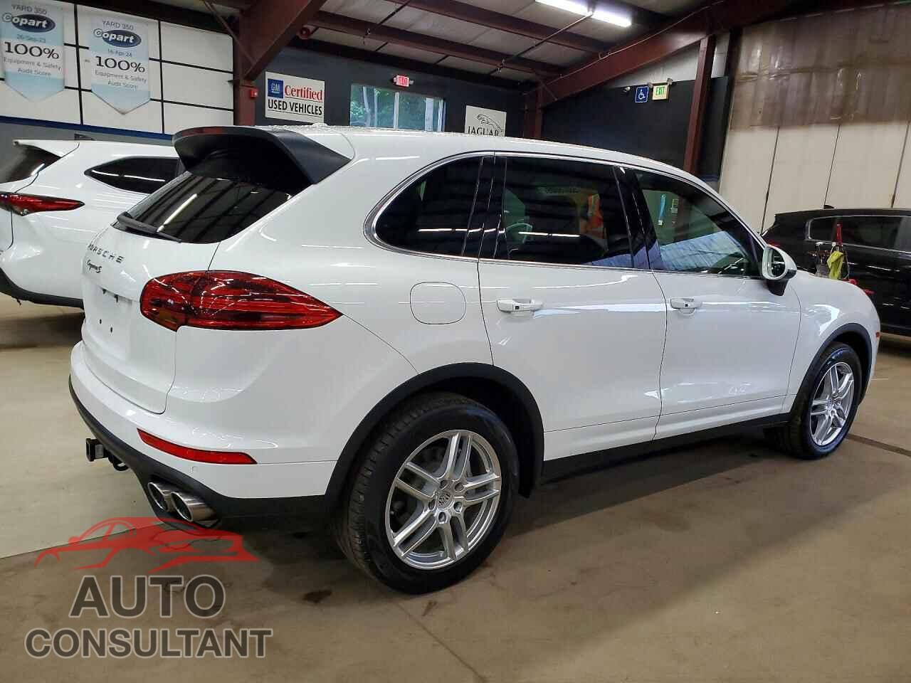 PORSCHE CAYENNE 2015 - WP1AB2A22FLA57445