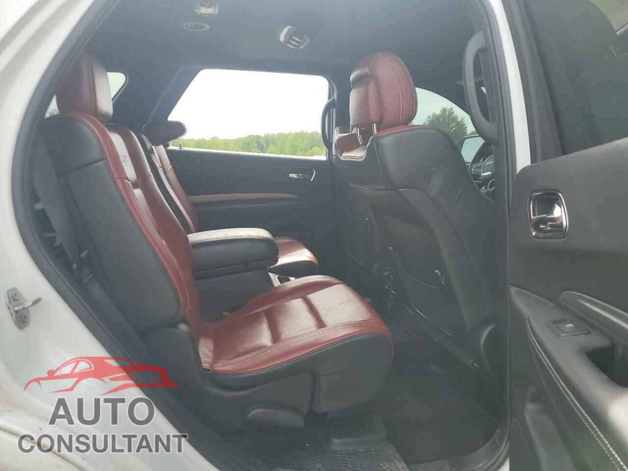 DODGE DURANGO 2018 - 1C4SDJGJ3JC341670
