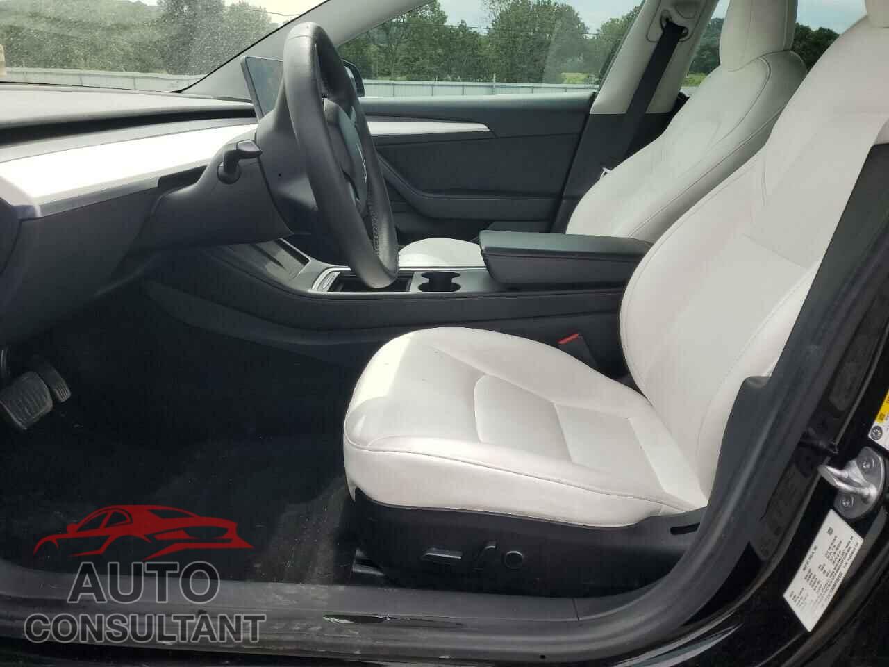 TESLA MODEL 3 2021 - 5YJ3E1EA0MF092658
