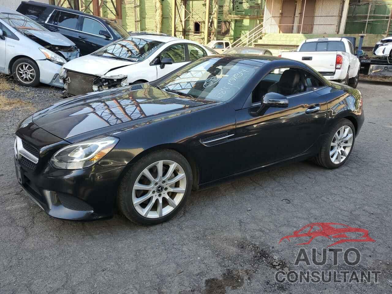 MERCEDES-BENZ SLC-CLASS 2019 - WDDPK3JA5KF164089