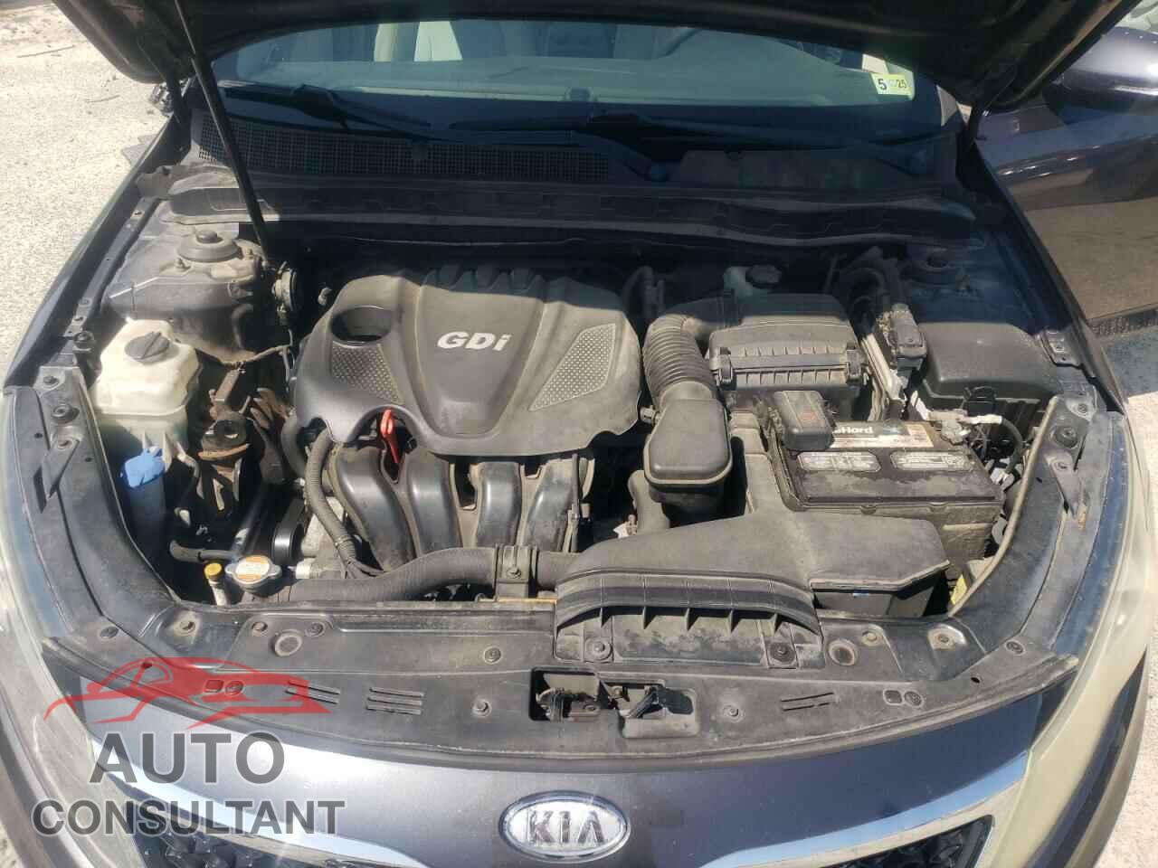 KIA OPTIMA 2011 - KNAGM4A76B5104579