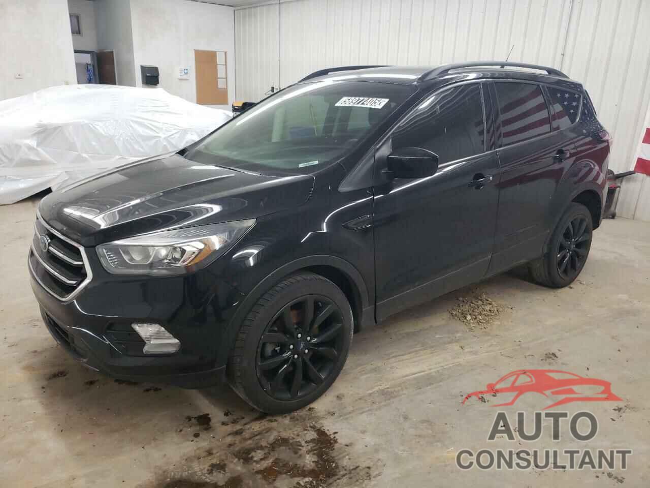 FORD ESCAPE 2018 - 1FMCU9GD0JUC31243