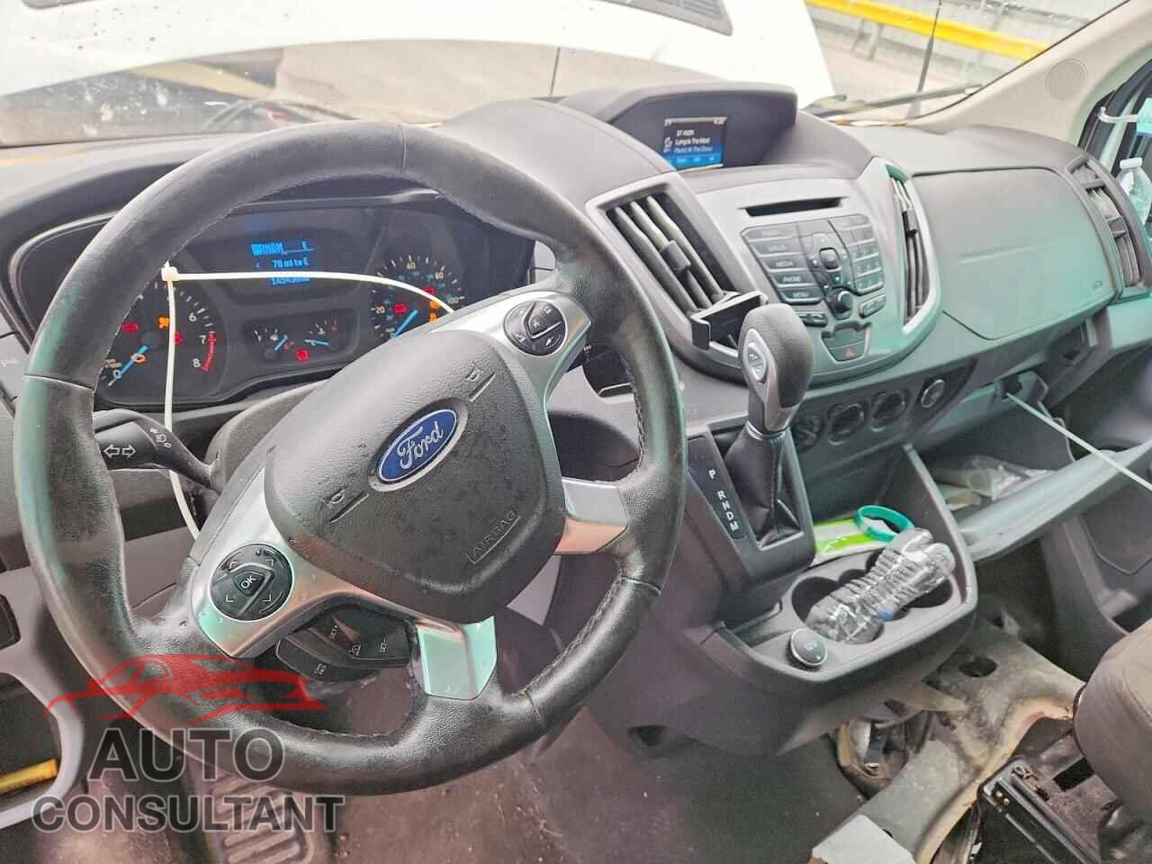 FORD TRANSIT 2017 - 1FBZX2YM8HKA68735