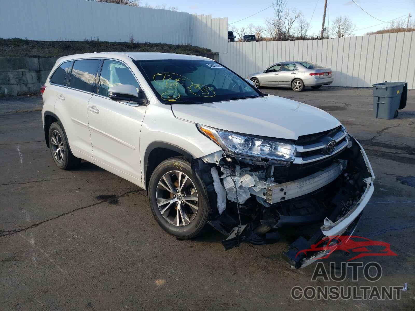 TOYOTA HIGHLANDER 2017 - 5TDBZRFH8HS436507