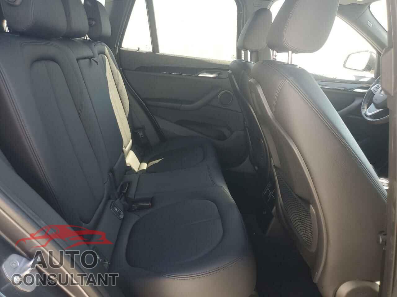 BMW X1 2018 - WBXHT3Z36J4A65962
