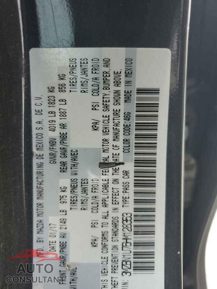 MAZDA 3 2017 - 3MZBN1U76HM128353