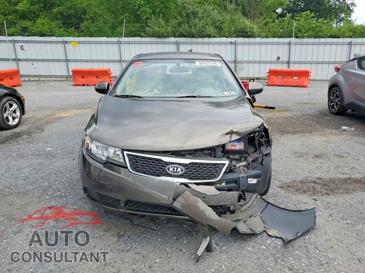 KIA FORTE 2012 - KNAFU4A21C5533145