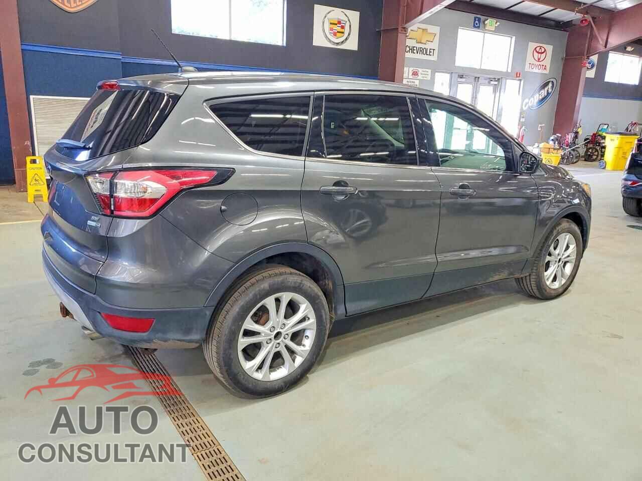 FORD ESCAPE 2017 - 1FMCU9GD6HUB94323