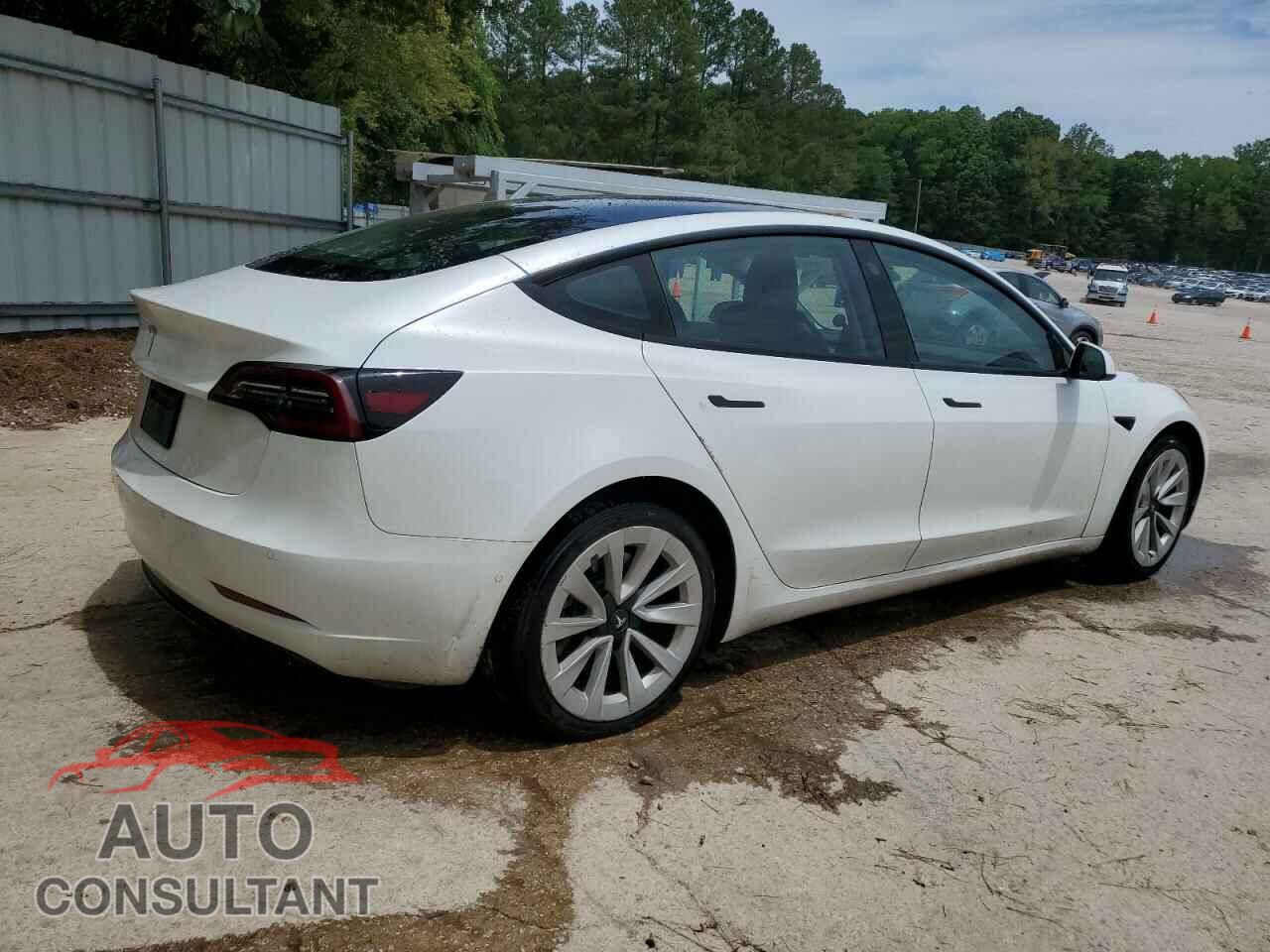 TESLA MODEL 3 2022 - 5YJ3E1EA1NF369805