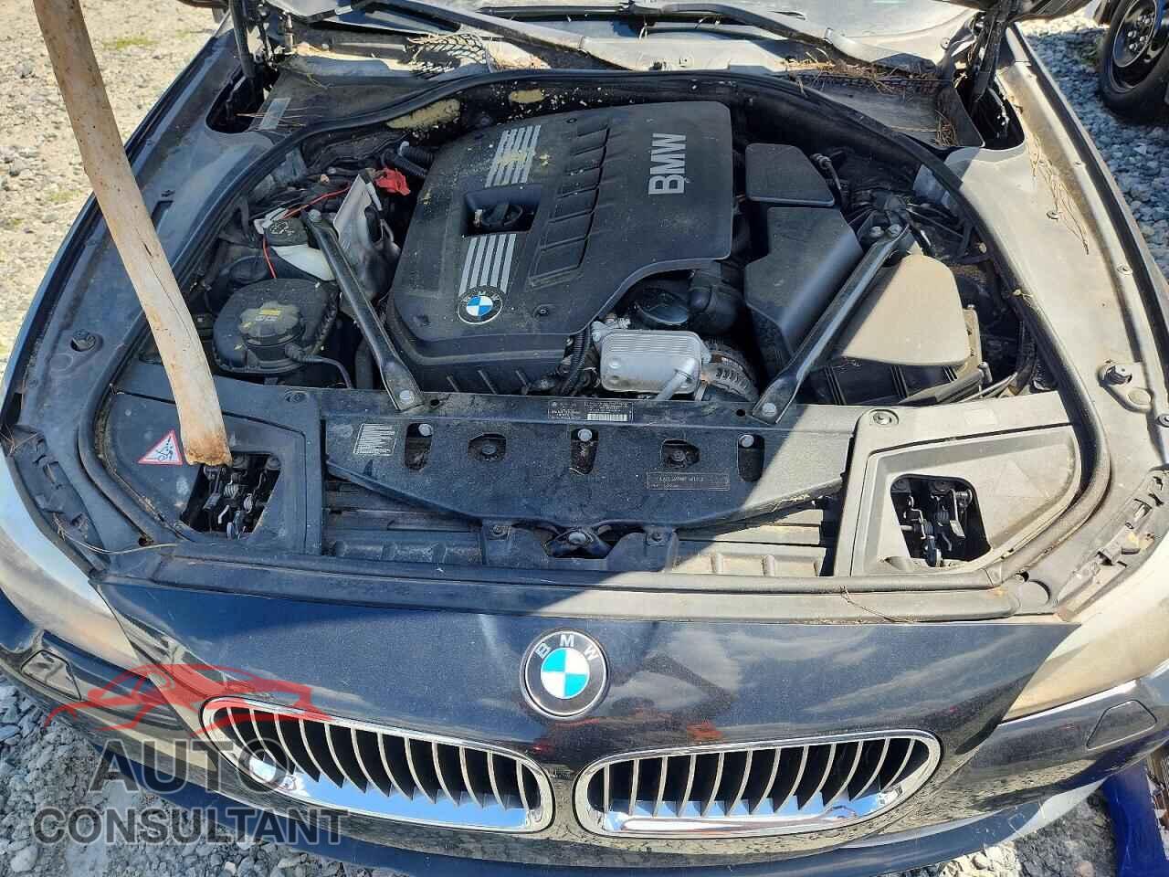 BMW 5 SERIES 2011 - WBAFR1C50BC744502