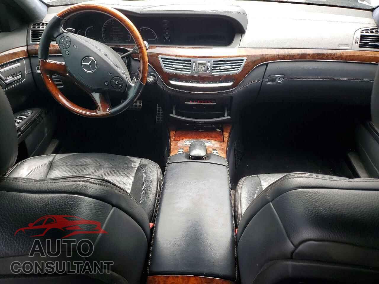 MERCEDES-BENZ S-CLASS 2011 - WDDNG7EB2BA372365