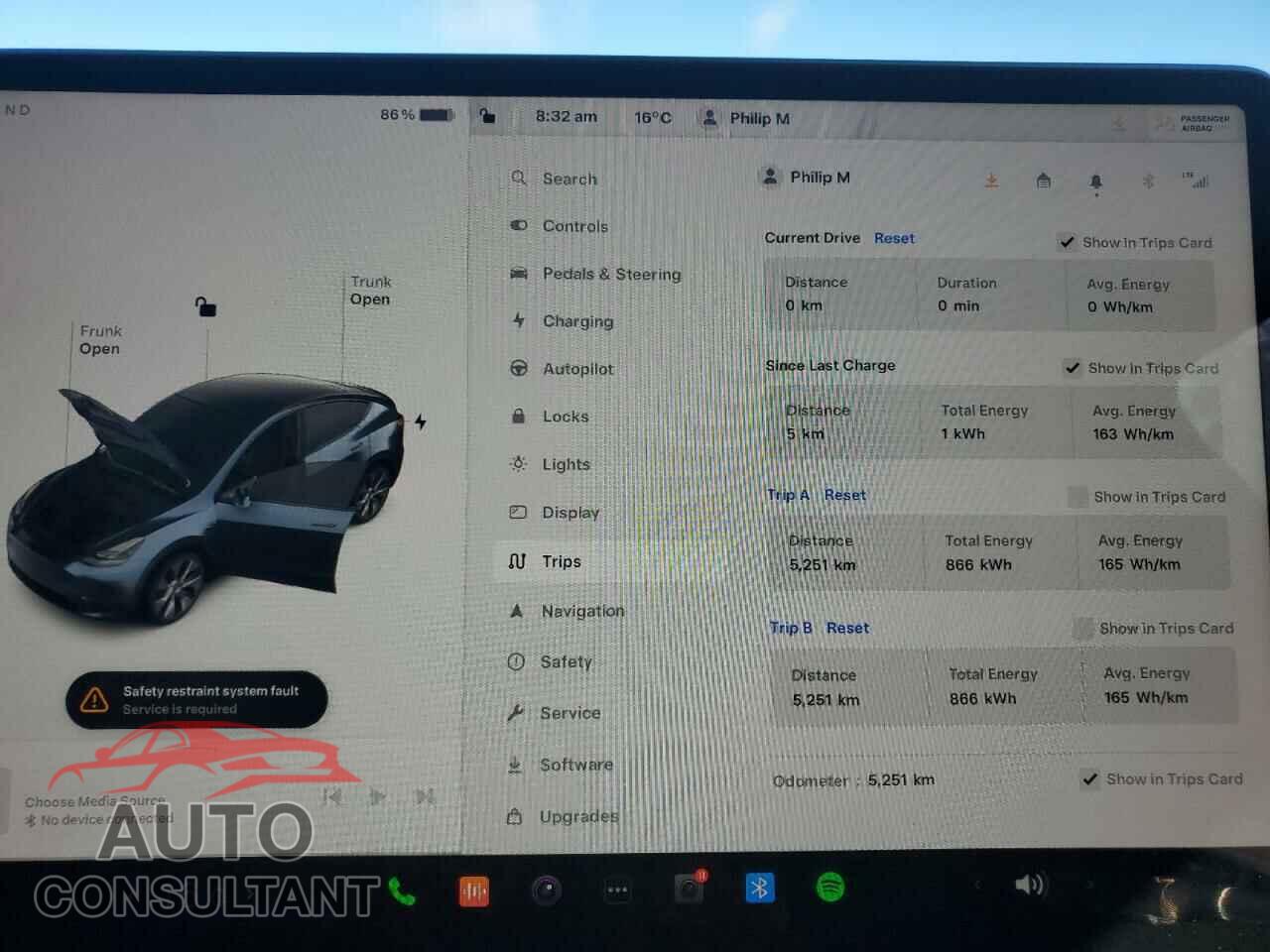 TESLA MODEL Y 2024 - 7SAYGDED2RF016204