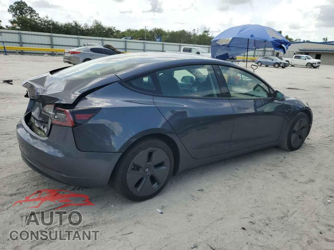 TESLA MODEL 3 2023 - 5YJ3E1EA4PF407112