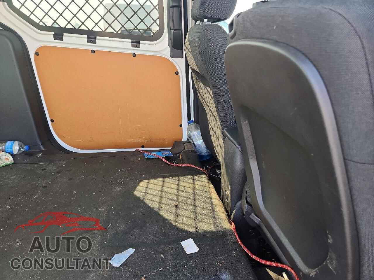 FORD TRANSIT 2018 - NM0LS7F74J1371904