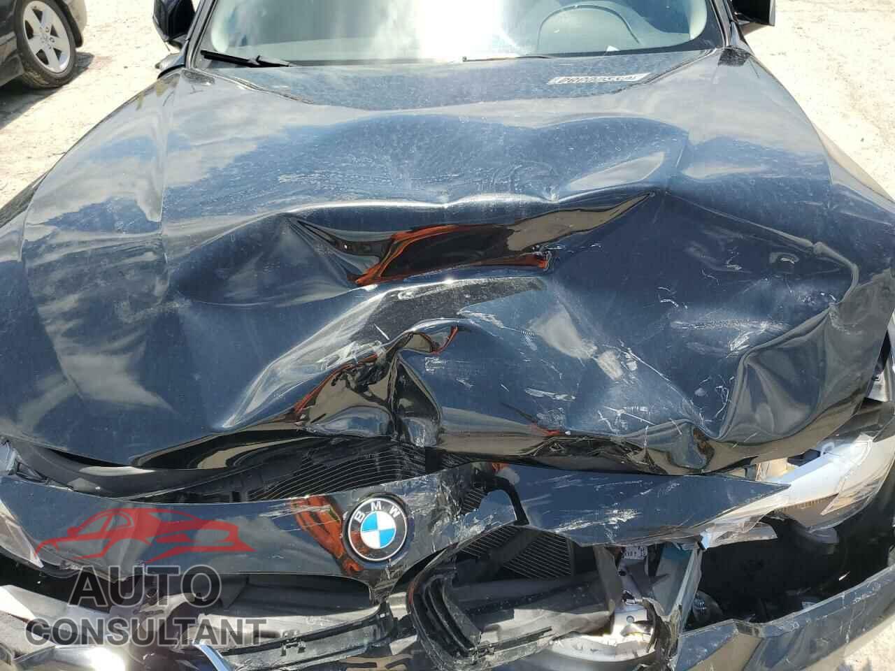 BMW 3 SERIES 2014 - WBA3C3G51ENS72023