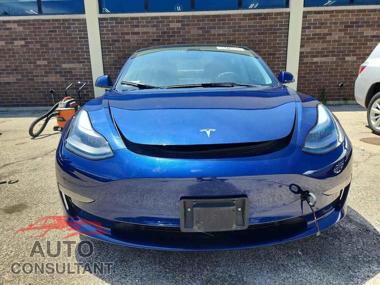 TESLA MODEL 3 2023 - 5YJ3E1EA0PF447901