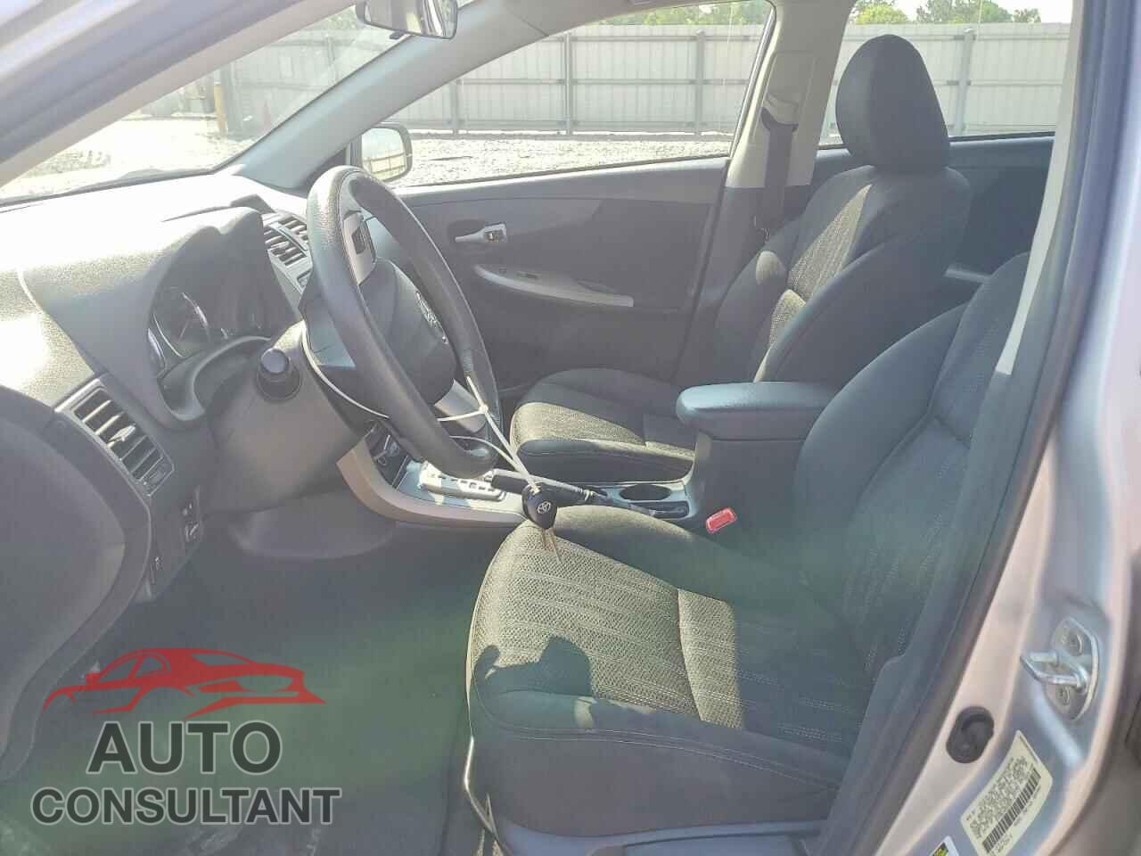 TOYOTA COROLLA 2013 - 5YFBU4EE5DP147113