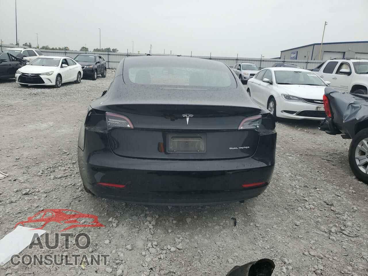 TESLA MODEL 3 2022 - 5YJ3E1EB5NF167980