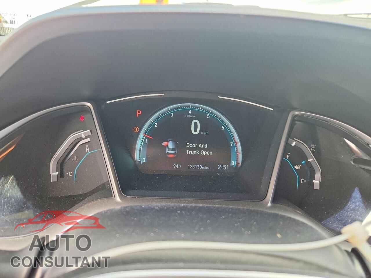 HONDA CIVIC 2017 - 19XFC2F77HE017091
