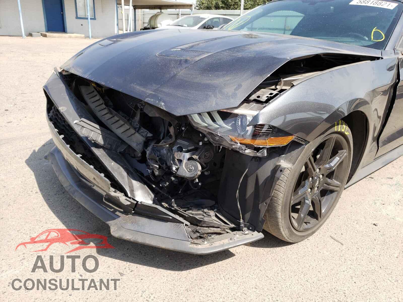 FORD MUSTANG 2018 - 1FA6P8TH3J5172801