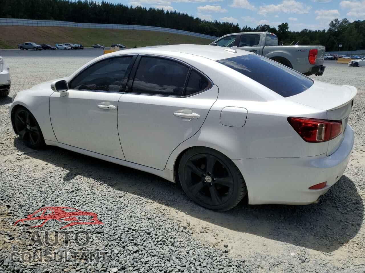 LEXUS IS 2011 - JTHBF5C21B5134649