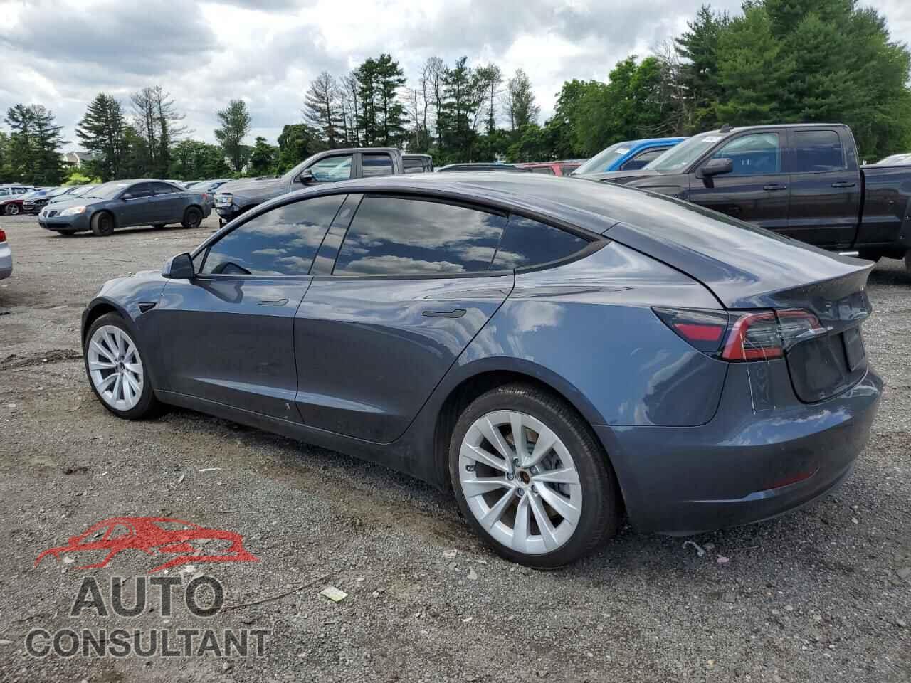 TESLA MODEL 3 2022 - 5YJ3E1EB1NF187045