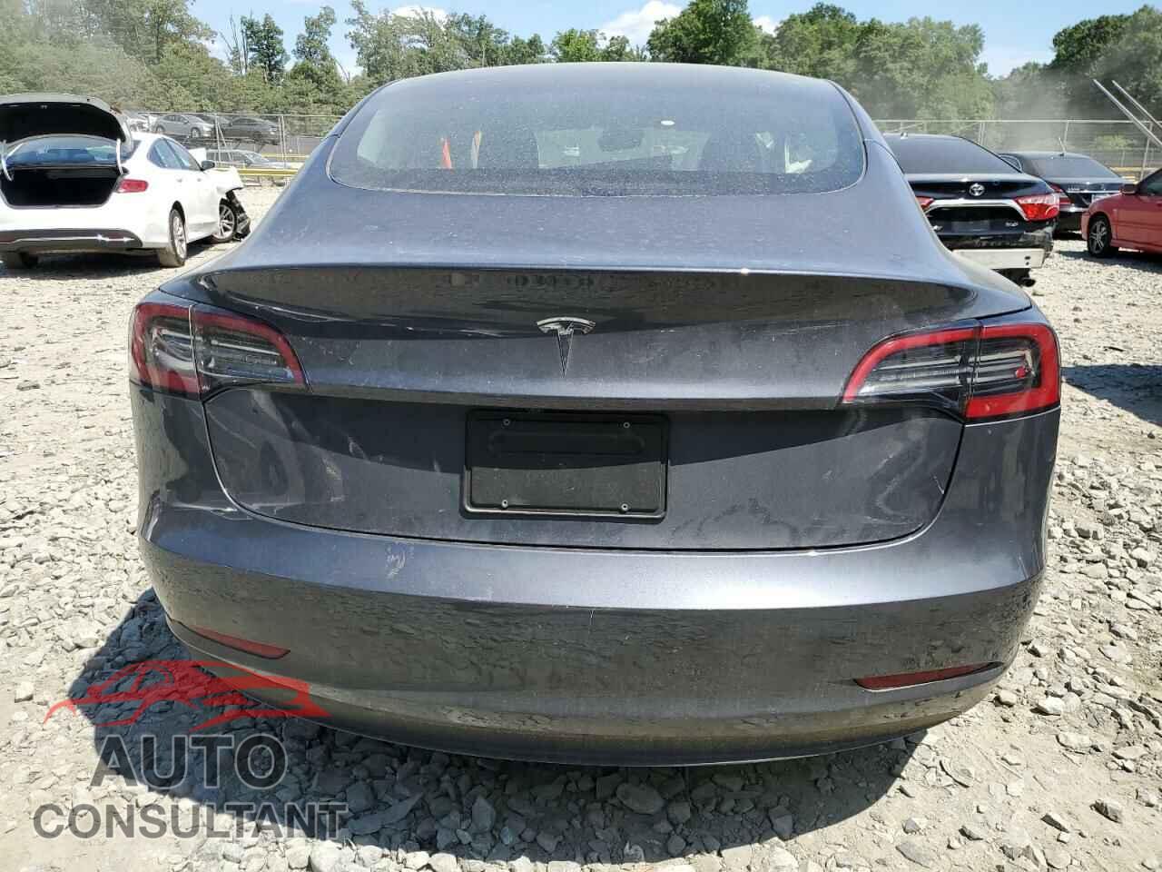 TESLA MODEL 3 2023 - 5YJ3E1EA2PF657108