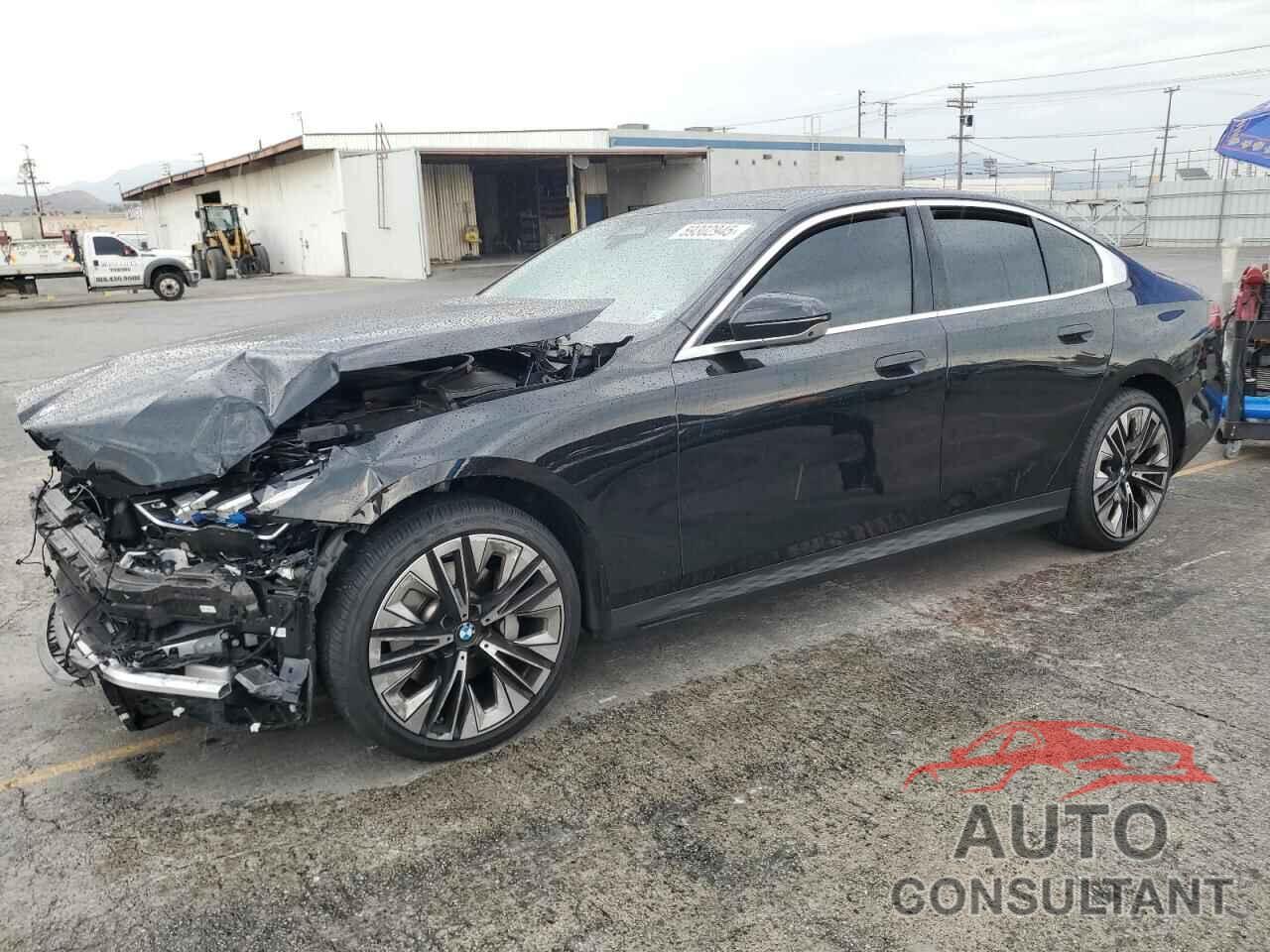 BMW 5 SERIES 2025 - WBA43FJ03SCU40092