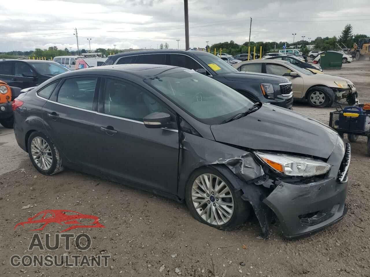 FORD FOCUS 2015 - 1FADP3J21FL254702