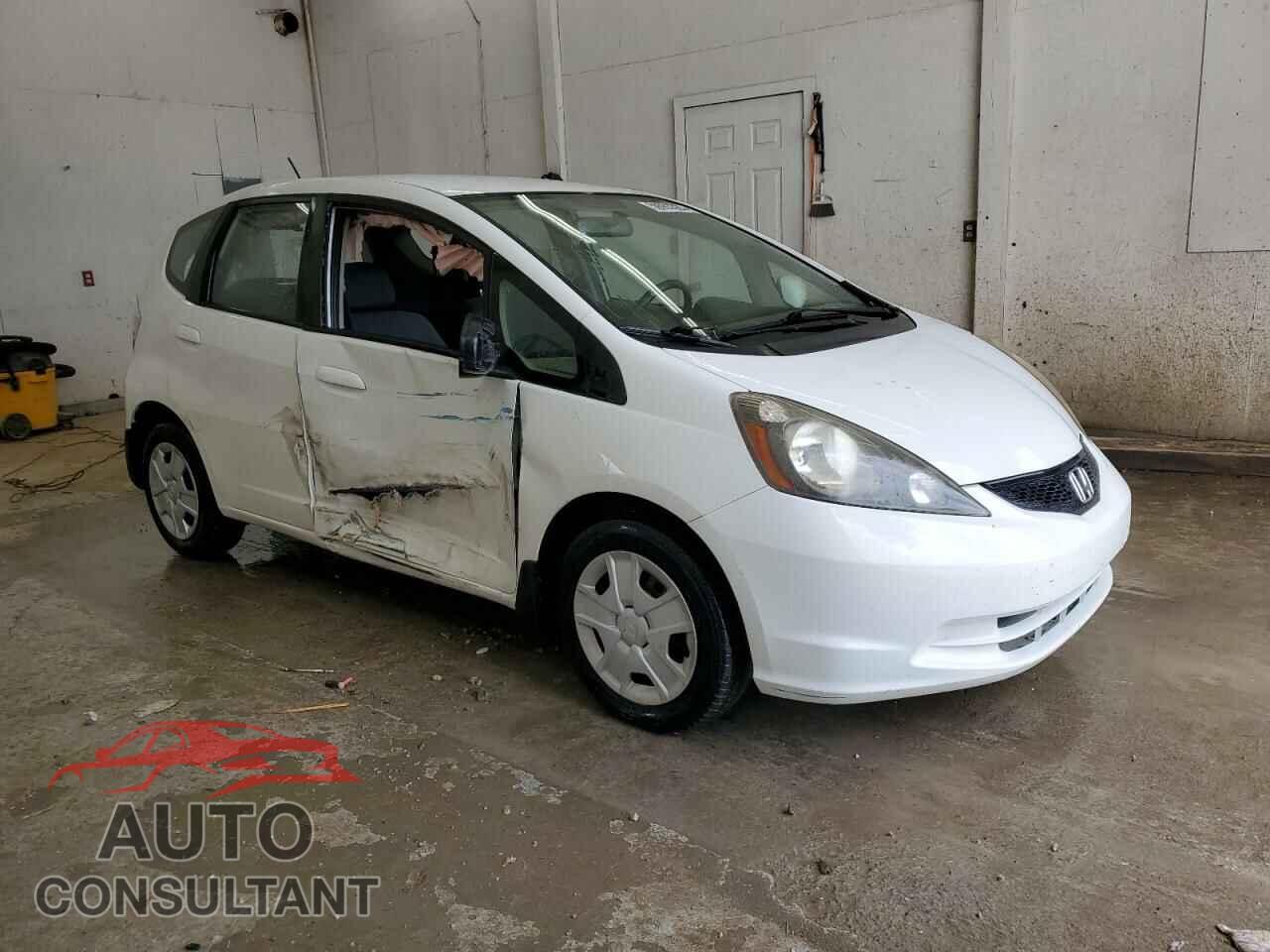 HONDA FIT 2013 - JHMGE8H38DC031237