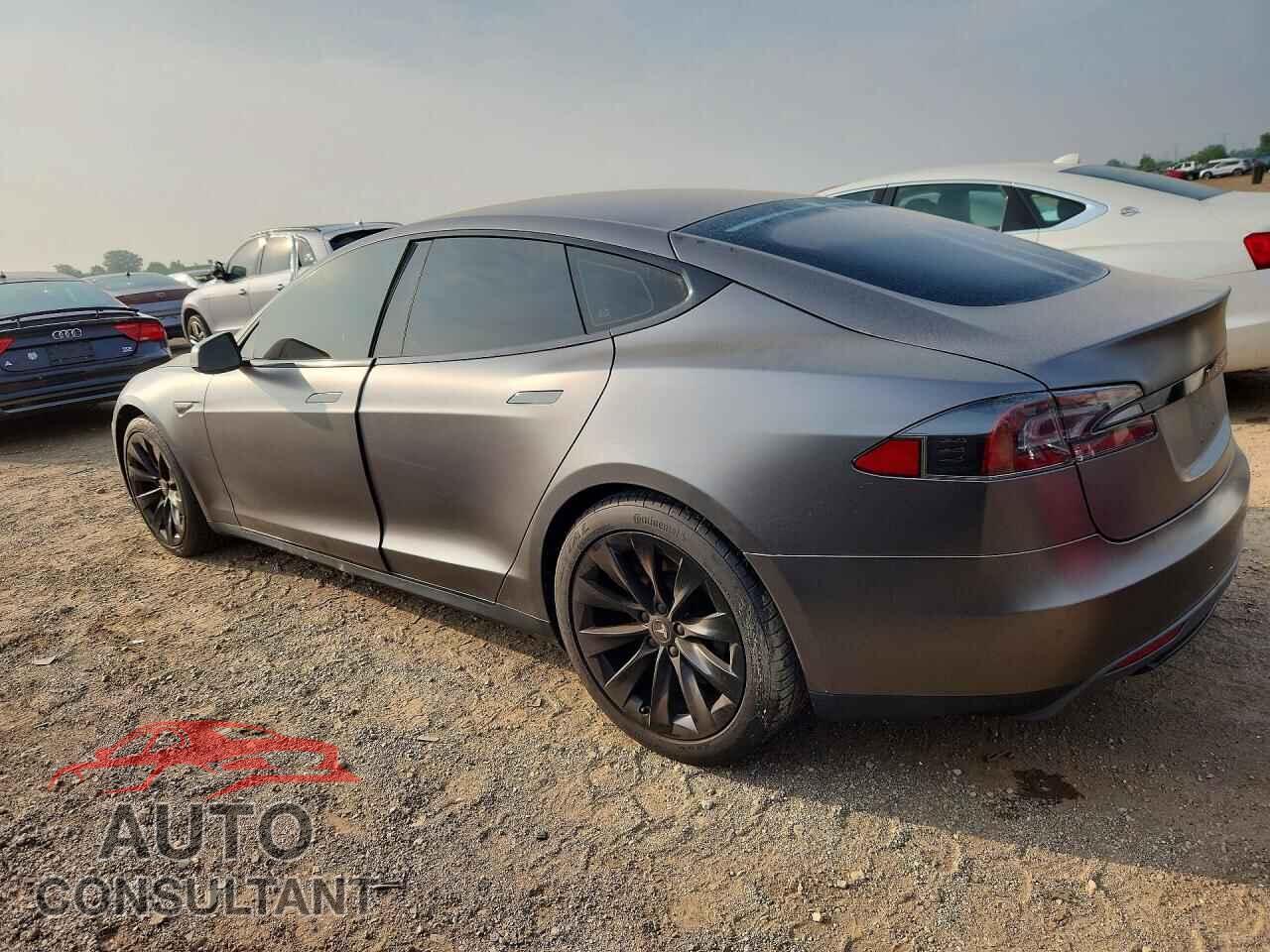 TESLA MODEL S 2015 - 5YJSA1S19FF080328