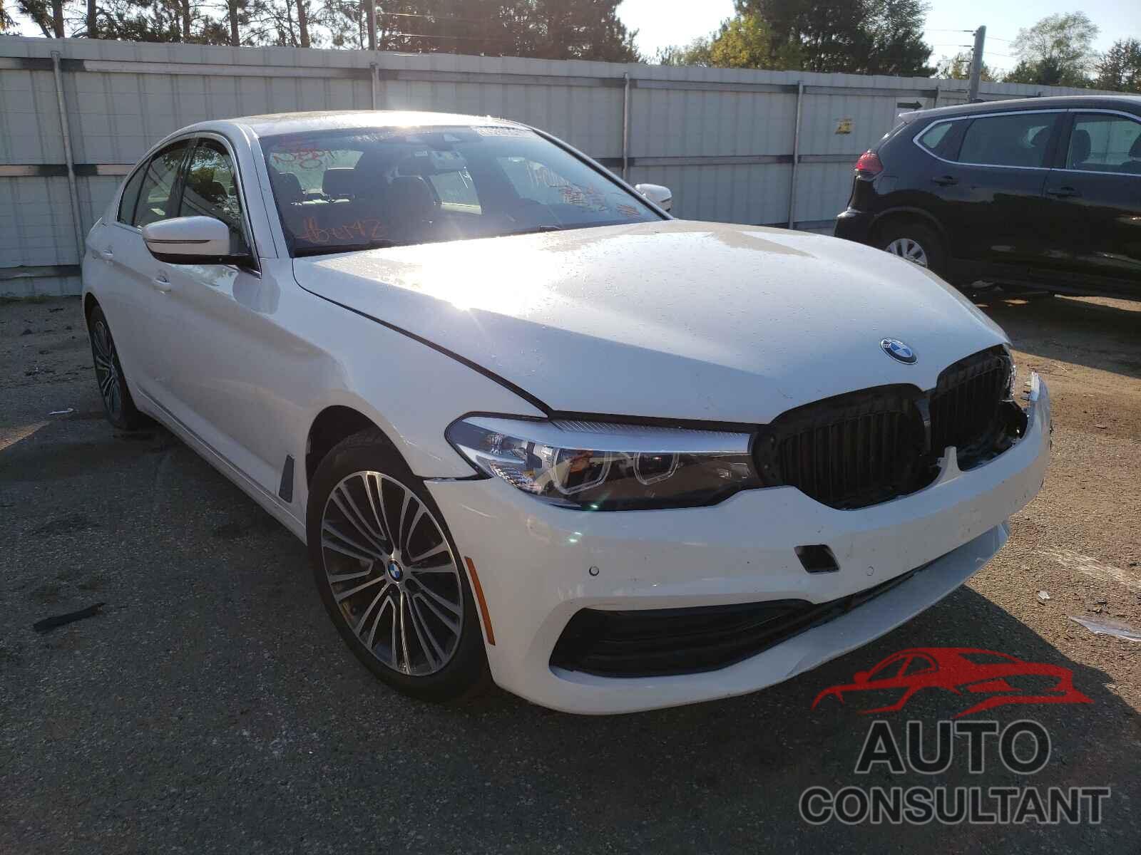 BMW 5 SERIES 2019 - WBAJA5C55KBX87537