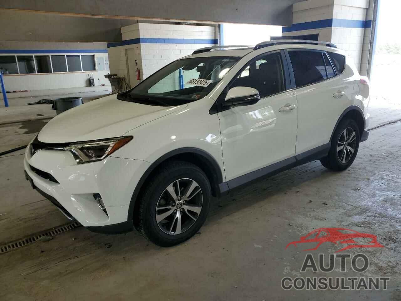 TOYOTA RAV4 2018 - JTMRFREV6JJ718808