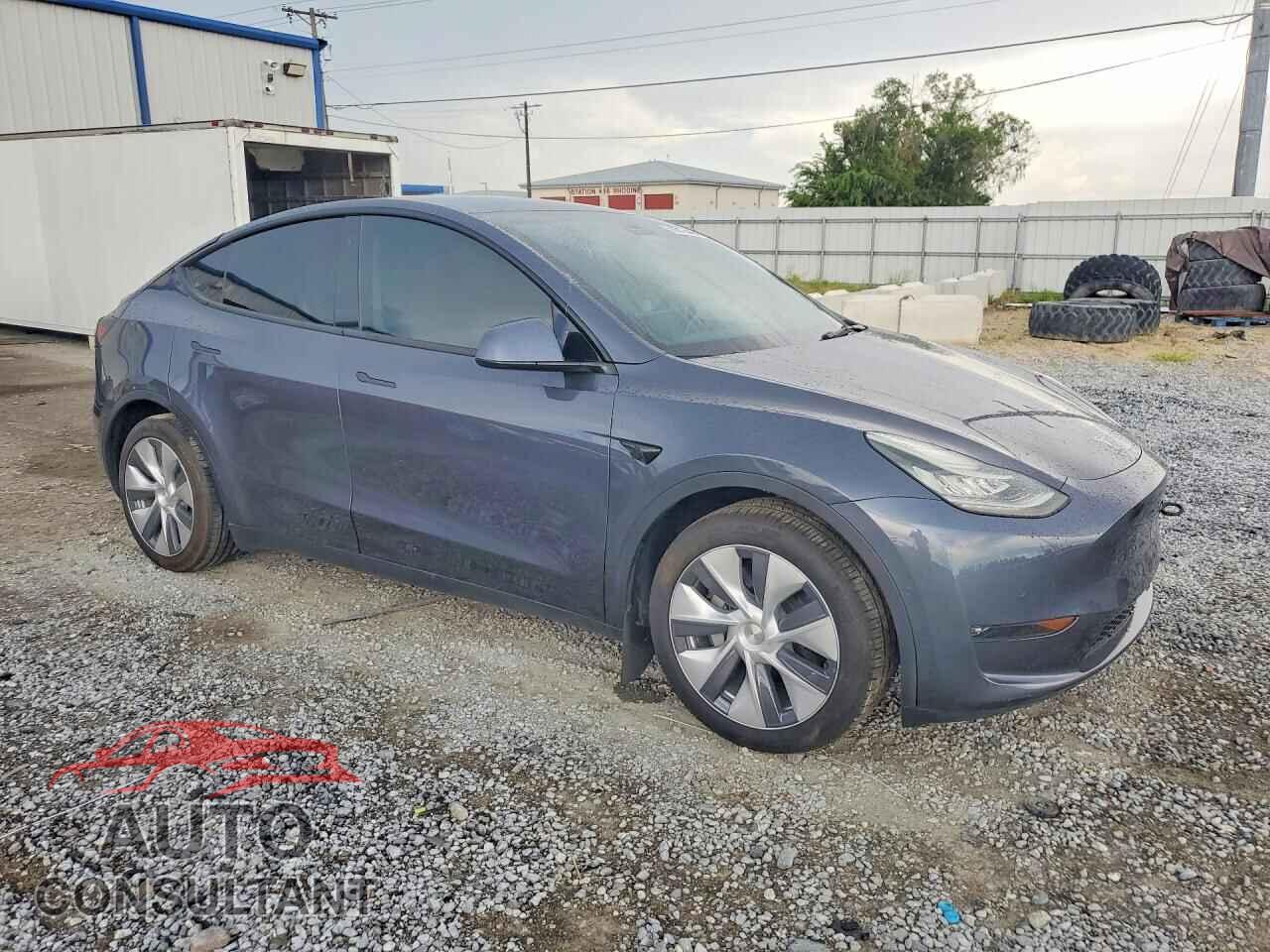TESLA MODEL Y 2022 - 7SAYGDEE7NF321359