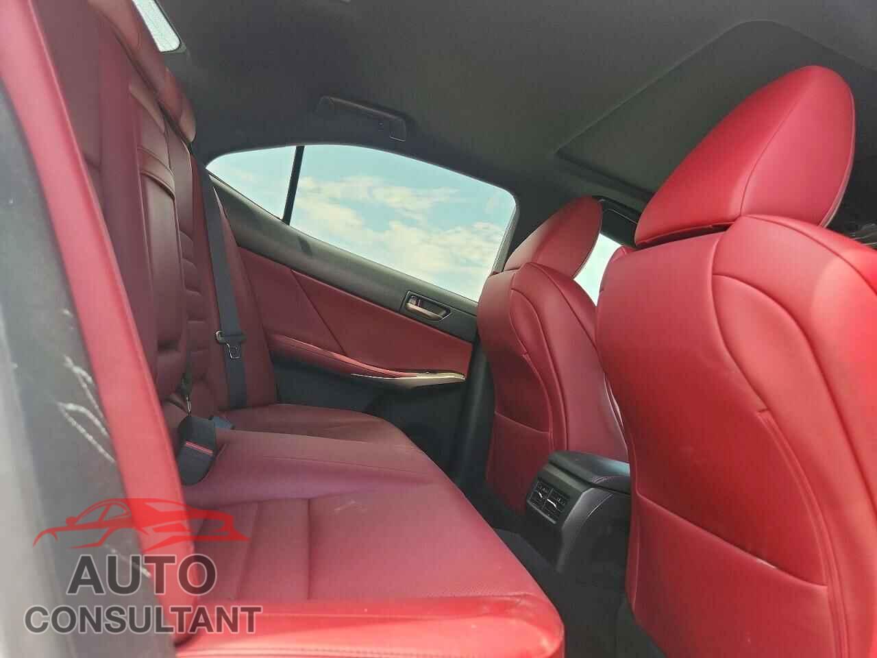LEXUS IS 2017 - JTHCE1D22H5012955