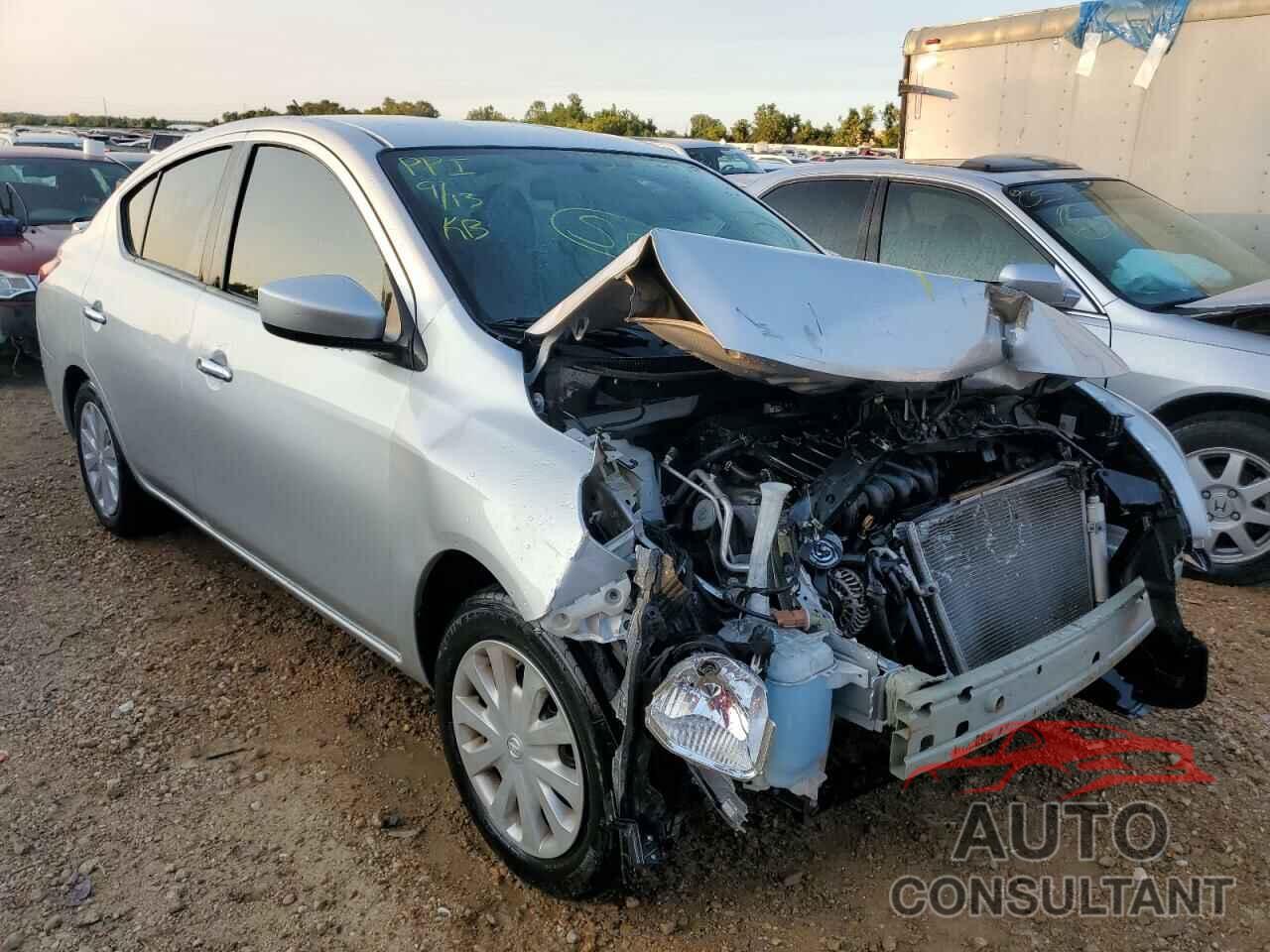 NISSAN VERSA 2019 - 3N1CN7AP8KL823416