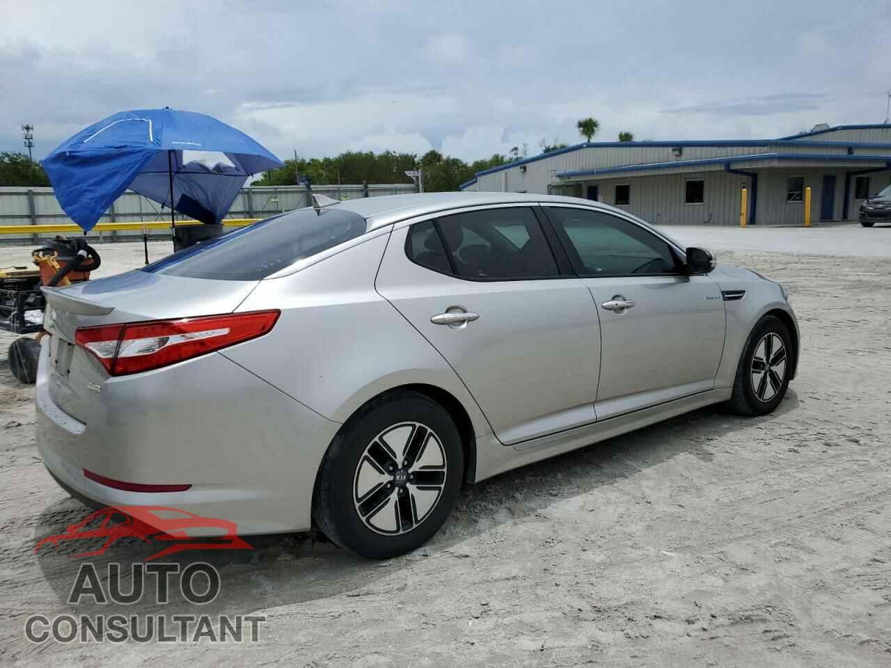KIA OPTIMA 2013 - KNAGM4AD3D5040185