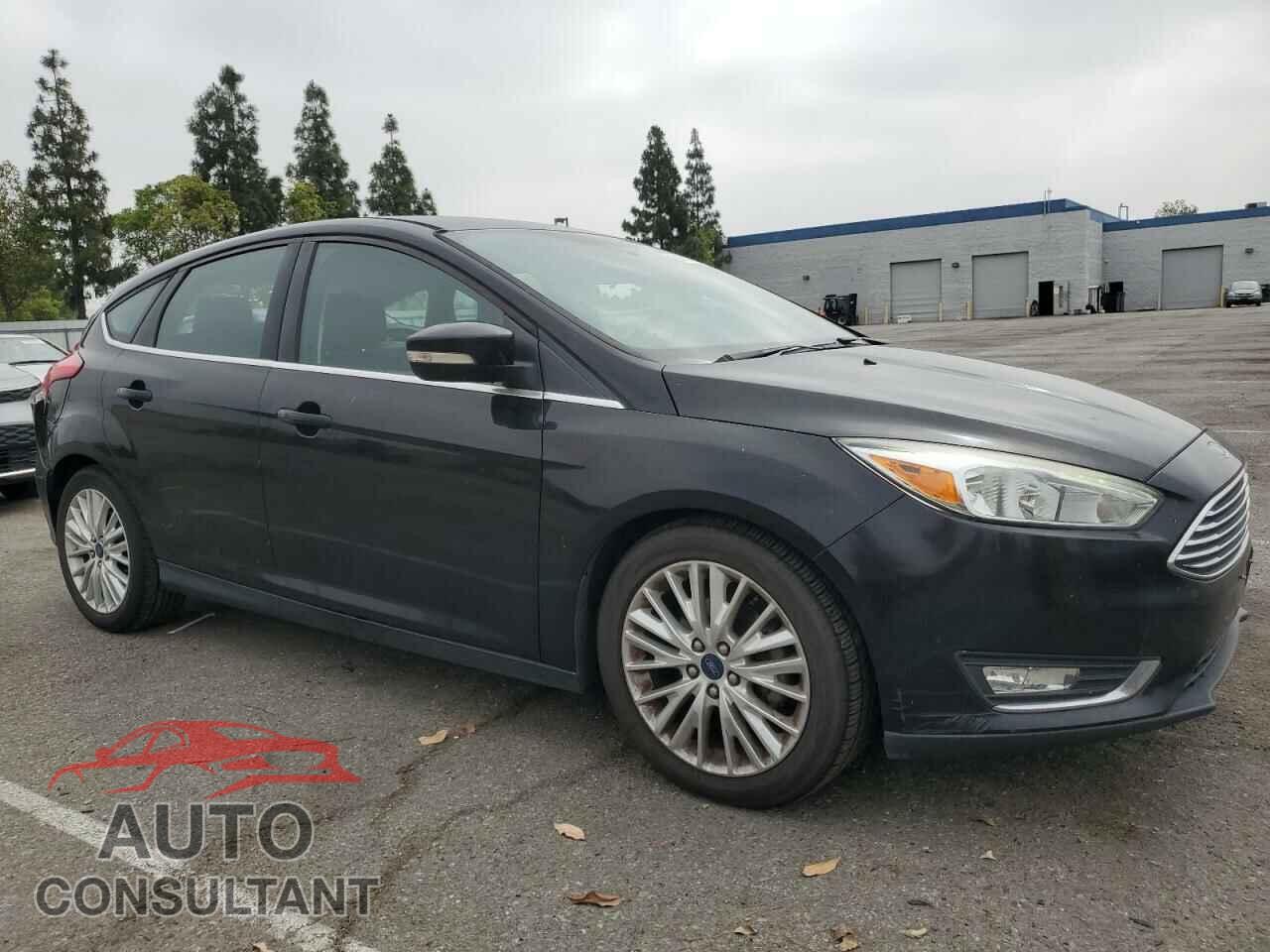 FORD FOCUS 2015 - 1FADP3N25FL324390