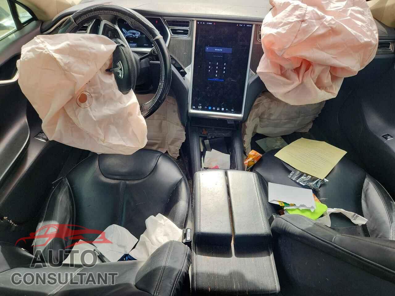 TESLA MODEL S 2013 - 5YJSA1CN0DFP04287